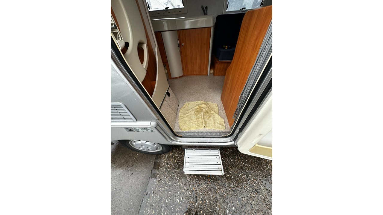 Hymer Exsis
